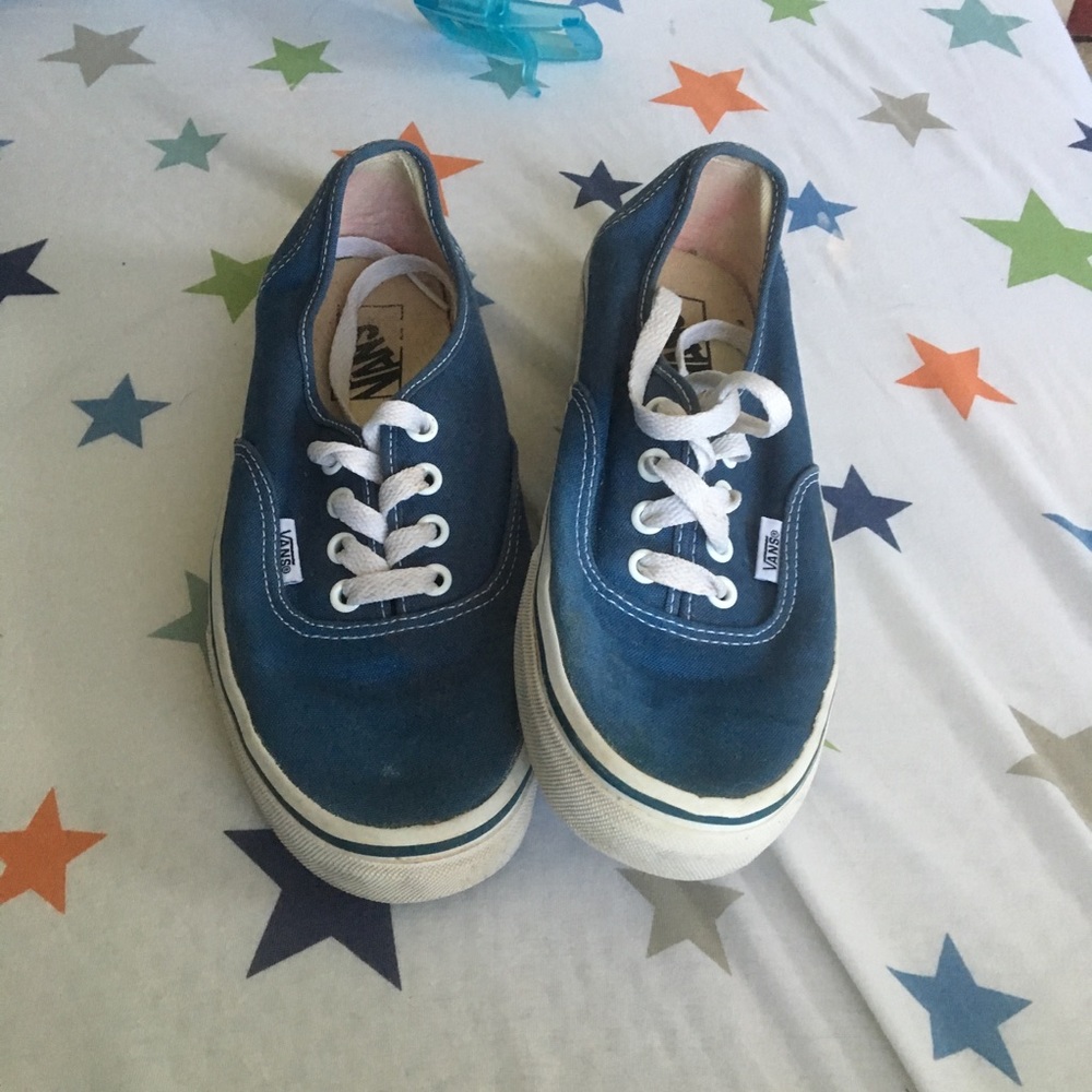 Blue vans women's 7.5 barely worn!!!